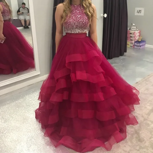PROM DRESS - Picture 1 of 1